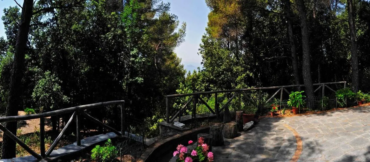 B&B Al Cavalluccio Marino Montemarcello Italia